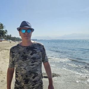 Garett Gunderson Releases New Album ANYWHERE ANYTIME Photo