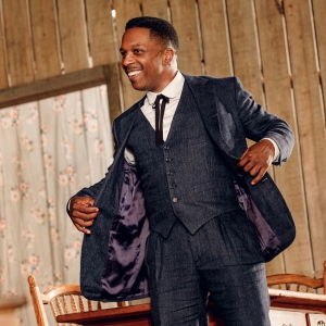 Bid on the Chance to Meet Leslie Odom, Jr. With 2 Tickets to PURLIE VICTORIOUS Photo