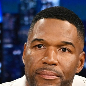 Michael Strahan Recalls Full-Circle Moment with Pete Davidson on THE TONIGHT SHOW Photo