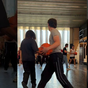 Video: Watch HIGH SCHOOL MUSICAL Cast Rehearse 'Get'cha Head In The Game' Photo