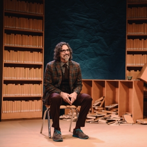 Interview: Gary Gulman Talks New Solo Show GRANDILOQUENT at The Lucille Lortel Interview