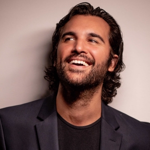 Juan Pablo Di Pace Returns To NYC With Two Shows At 54 Below And DUINO Film Premiere