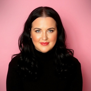 CHIP ON HER SHOULDER Makes NYC Debut in April Photo