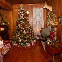 Historic Stranahan House Museum is Bringing the Festivities This Holiday Season