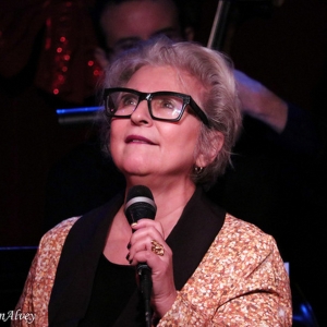 Review: Janis Siegel Gets Busy at Dizzy's Club Photo