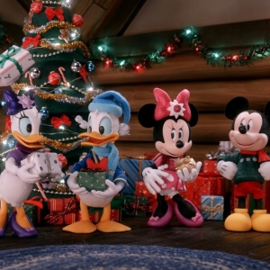 Disney Junior Brings Holiday Cheer to Kids and Families With Festive Programming Prem Photo