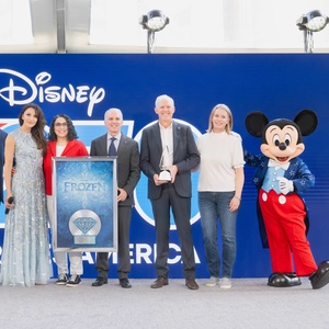 FROZEN Movie Soundtrack Reaches RIAA Diamond Status Photo