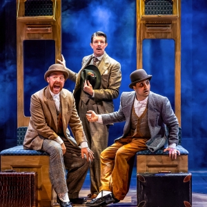 Review: THE 39 STEPS: A Hysterical Thriller at Drury Lane Theatre Photo
