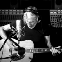 VIDEO: Roger Waters Sings 'Vera' and 'Bring the Boys Back Home' Video