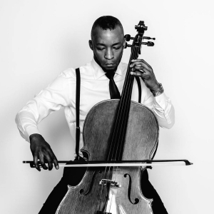 Overture Welcomes Back Singer And Cellist Gabriel Royal In 'Up Close' Series Video