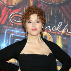 Peters, Criss, & More to Join KELLY CLARKSON for Broadway Hour Photo