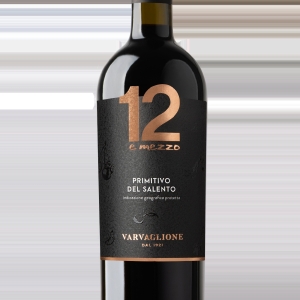 Varvaglione ‘12 e mezzo’ Primitivo Salento-A Captivating Red Wine Photo