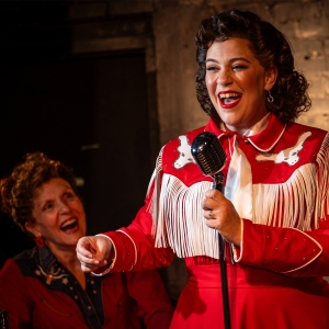 Review: ALWAYS...PATSY CLINE at Garden Theatre Video