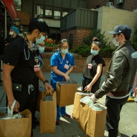 #INMYSCRUBS-Local NYC Businesses Team Up to Provide Thousands of Meals for Hospital W Video
