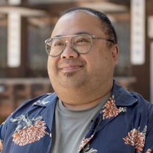 Video: ALADDIN's Don Darryl Rivera Connects With Korean & Japanese Casts Photo