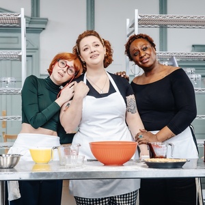 Photos: Carrie Hope Fletcher and More in Rehearsal For WAITRESS Photo