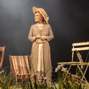 Review Roundup: What Did Critics Think of MRS WARRENS PROFESSION? Photo