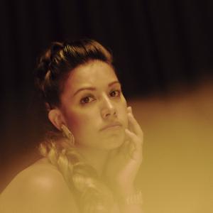 Photos: Cheryl Durongpisitkul Releases I STILL MISS YOU Album Photo