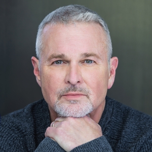 Interview: Sam Harris Is Stronger Than Ever in BEYOND THE RAINBOW at 54 Below Interview