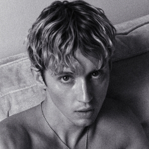 Troye Sivan Releases New Album 'Something to Give Each Other'