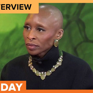 Video: Cynthia Erivo Opens Up About Singapore Fan Encounter During WICKED Premiere on Video