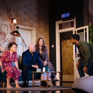 Review: 2:22 - A GHOST STORY, Apollo Theatre Photo