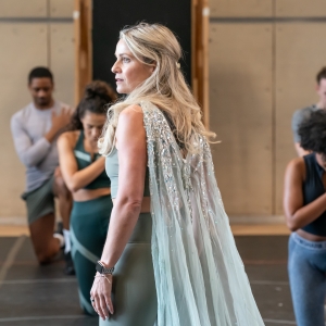 Photos: FROZEN Extends West End Booking Until June 2024; Plus New Rehearsal Photos!