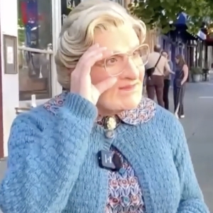 Video: MRS. DOUBTFIRE Hits the Streets of San Francisco Ahead of Bay Area Run Photo