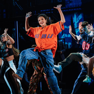 Review: HELL'S KITCHEN at Broadway In Tucson