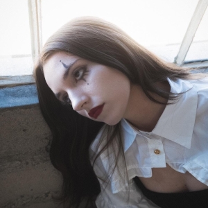 Beatrix to Release Deluxe Version of Debut Album 'Vertigo'