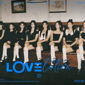 Interview: tripleS LOVElution on Their Debut Mini Album and Current US Tour! Interview