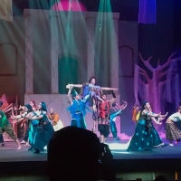 Review: SVATUHARI'S Musical VIOLET is an Overpowering Explosion of Colors