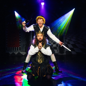 Review: SH!T-FACED SHAKESPEARE: HAMLET, Leicester Square Theatre Photo