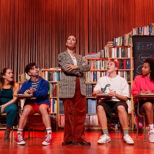 EL FIL INVISIBLE alcanza las 100 funciones en el Teatre Goya Photo