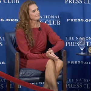 Video: Actors Equity President Brooke Shields Addresses The National Press Club Photo