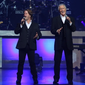 Interview: Bill Medley on THE RIGHTEOUS BROTHERS Farewell and Whether There's a Jukeb Interview