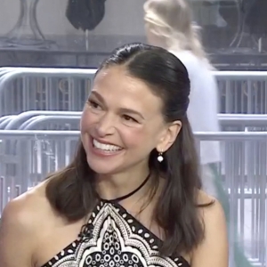 Video: Sutton Foster and Michael Urie Talk 'Joyous' Production of ONCE UPON A MATTRES Photo