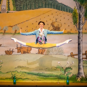 Review: LA FILLE MAL GARDÉE, Royal Ballet And Opera Photo