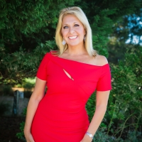 EXIT STRATEGY 3: AN EVENING WITH SANDRA K is Heading to Guild Hall of East Hampton