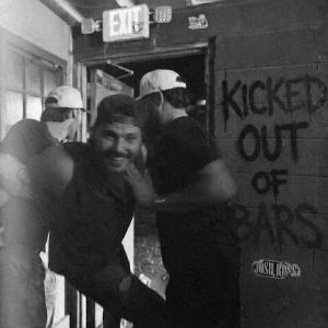 Photos: Josh Ross Releases KICKED OUT OF BARS, Sets Fall 2026 Dan + Shay Tour Dates Photo