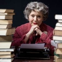 Lin Blakley Brings Agatha Christie To Life In MURDER, MARGARET, AND ME on UK Tour Photo