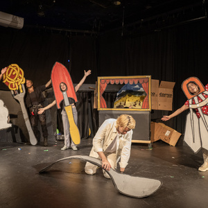 ENORMOUS THINGS: THE MUSICAL to Return to Hollywood Fringe at Second Place Studios Photo