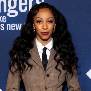TWO STRANGERS (CARRY A CAKE ACROSS NEW YORK) Star Christiani Pitts Joins STAGE FRIGHT Photo