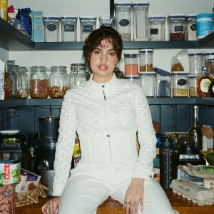 Mabel Sets ‘Right On Time’ UK and European Headline Tour Photo
