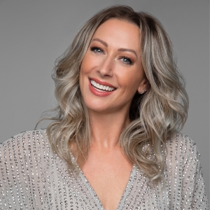 Faye Tozer Will Host the UK Theatre Awards Photo