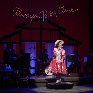 Review: ALWAYS...PATSY CLINE at Great Lakes Theater