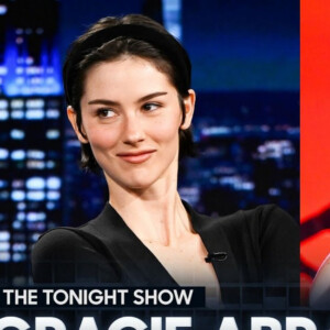 Gracie Abrams Discusses Making DAUGHTER FROM HELL, Performs 'Minibar' Photo