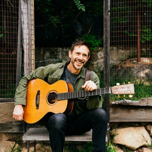 Interview: Glen Phillips of GLEN PHILLIPS (TOAD AND THE WET SPROCKET) at Dakota Jazz Club Photo