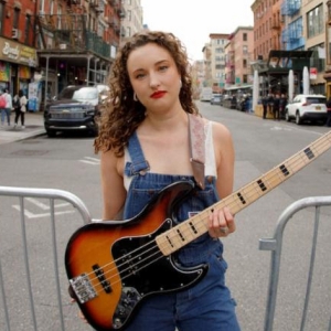 Alt-rock Bassist & Composer Hannah Marks Shares Track 'Jessie's Lullaby' Photo