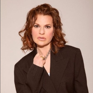 Sandra Bernhard Returns To Joe’s Pub With CAUGHT OFF GUARD This Holiday Season Photo